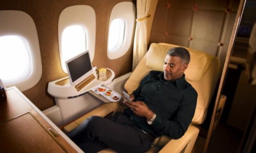 Nagroda za najlepszą pierwszą klasę dla linii lotniczych” dla Emirates